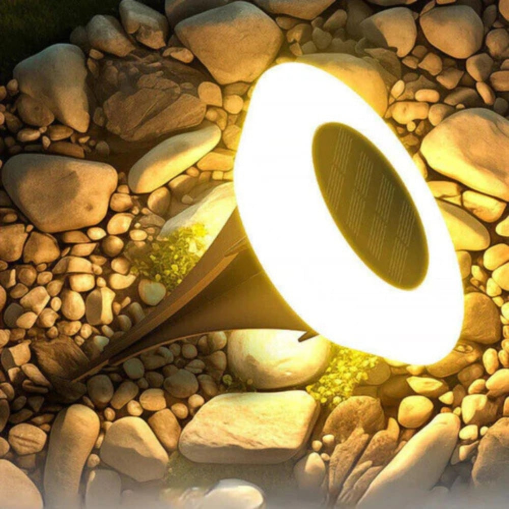Solar LED outdoor pathway lights
