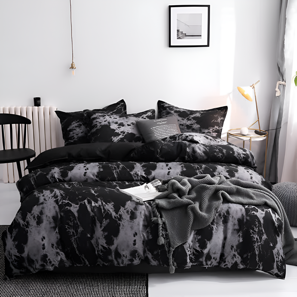 Luxe Black Marble