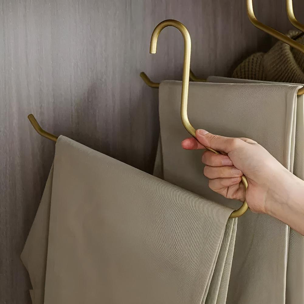 Minimalist Metal Wardrobe Hangers
