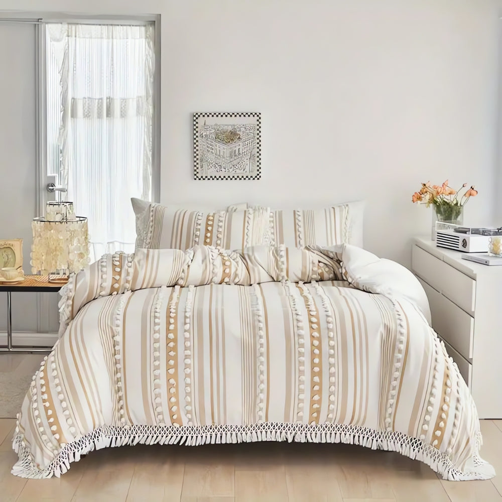 Soft Stripe and Tassel Duvet Set