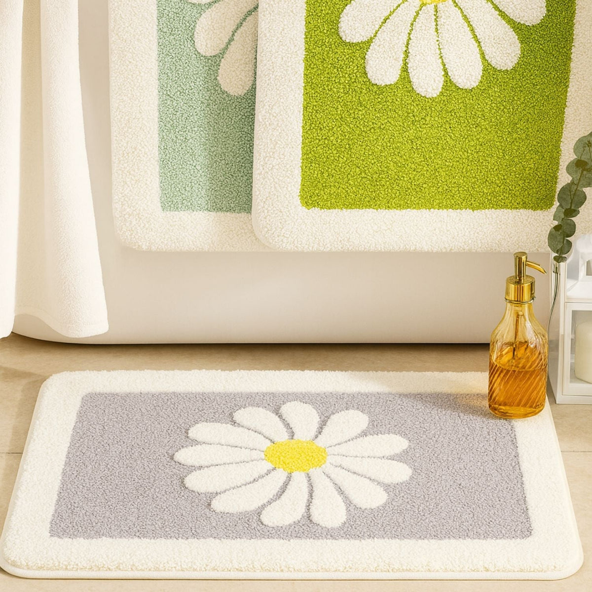 Charming Daisy Bloom Bath Mat