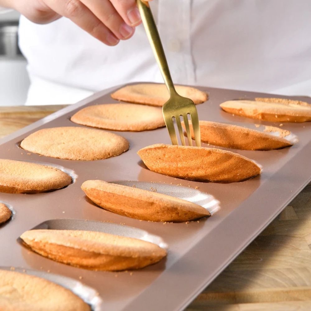 Mini Bake Shell Cake Mold Tray Pan