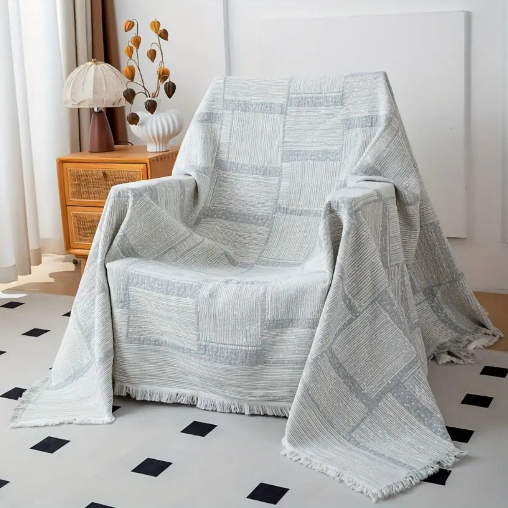 Mixed Tone Geometric Cotton Blanket