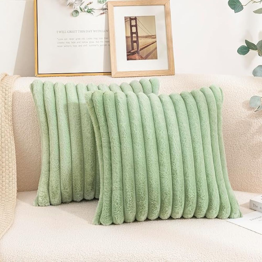 Nouvia Faux Fur Plush Cushion Cover