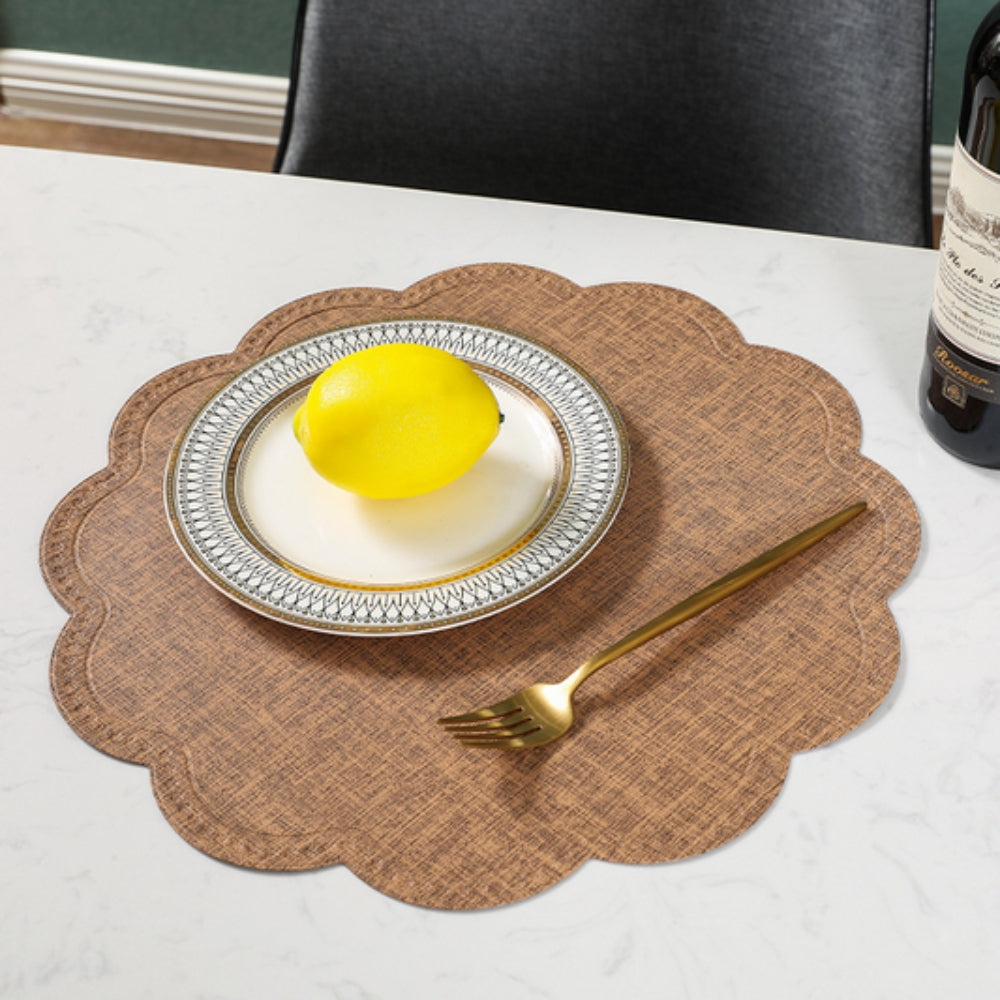 Scalloped Waterproof Placemat