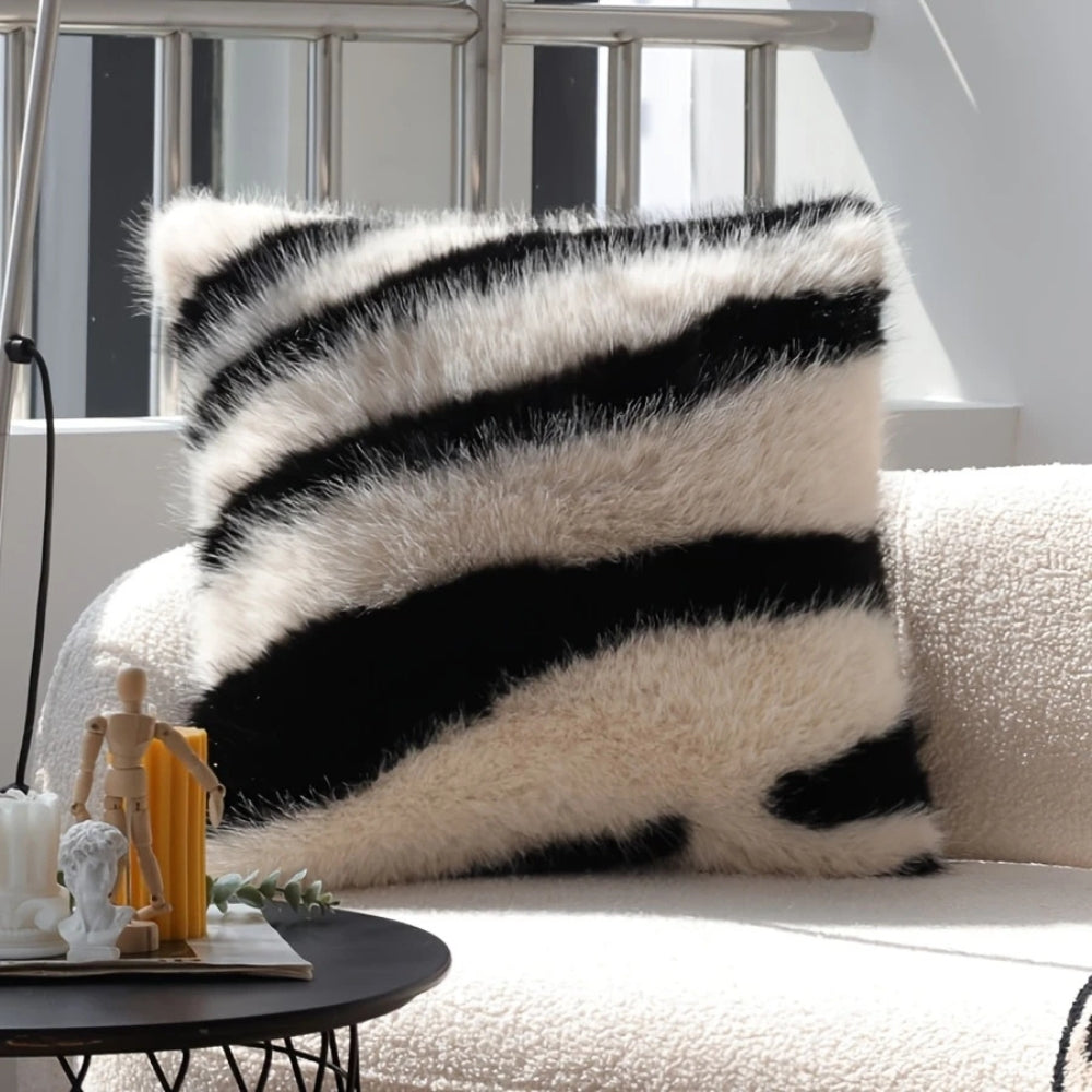 Strié Luxe Faux Fur Cushion Cover