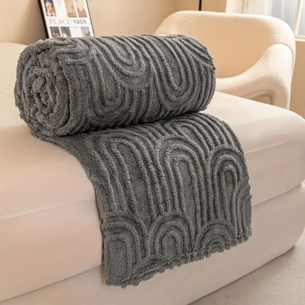 Velura Arch Plush Blanket