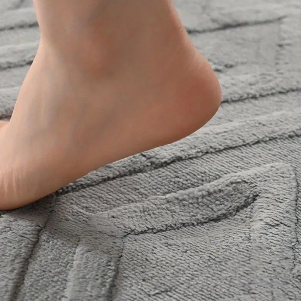 Diamond Jacquard Bath Mat