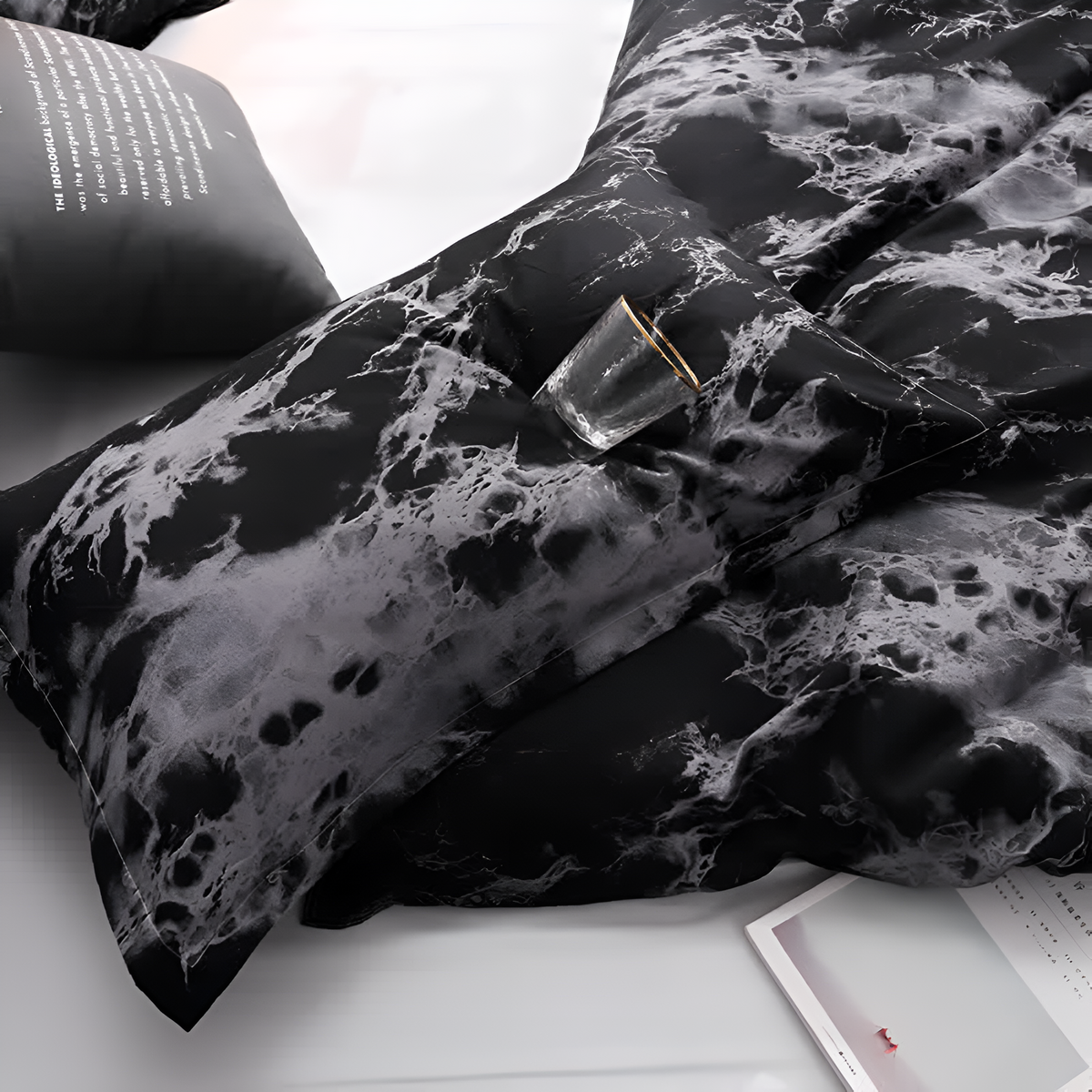 Luxe Black Marble