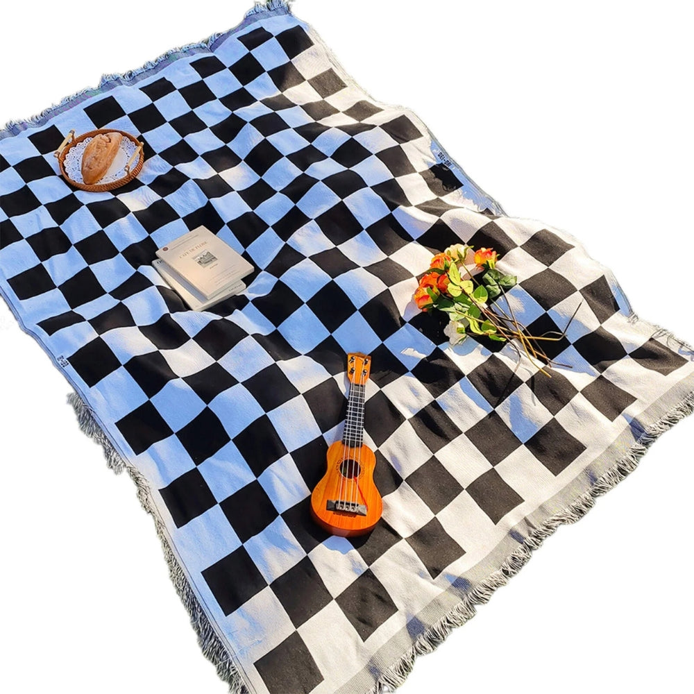 All-Season Checkered Picnic Blanket with Fringe