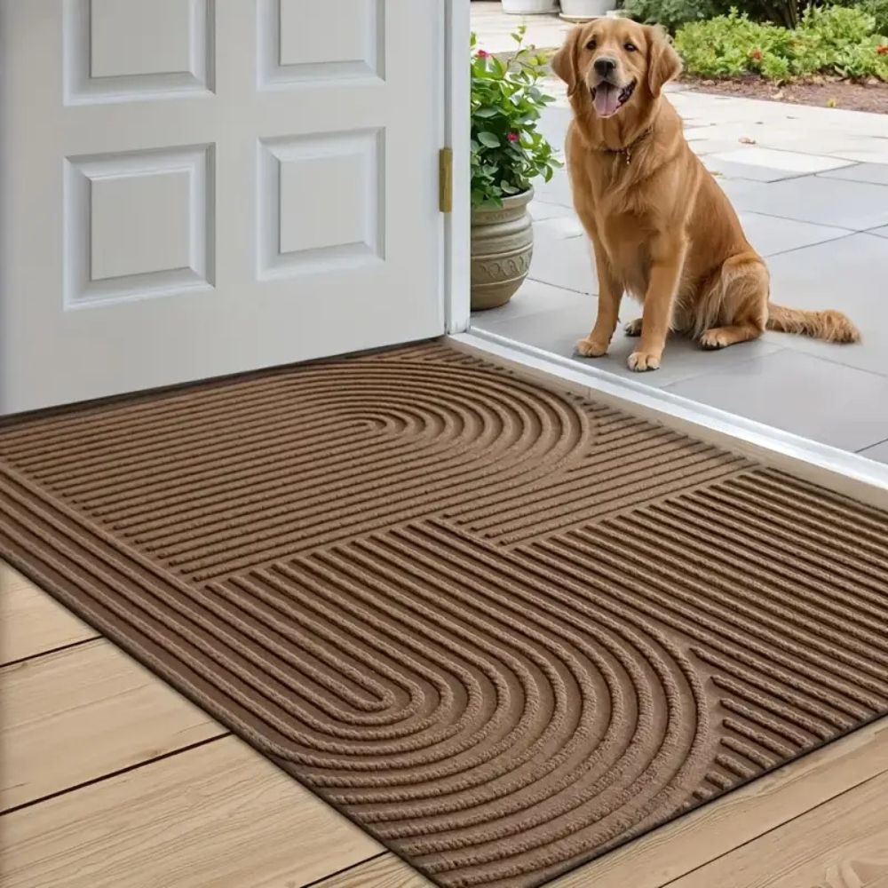 Curved Thread Line Door Mat
