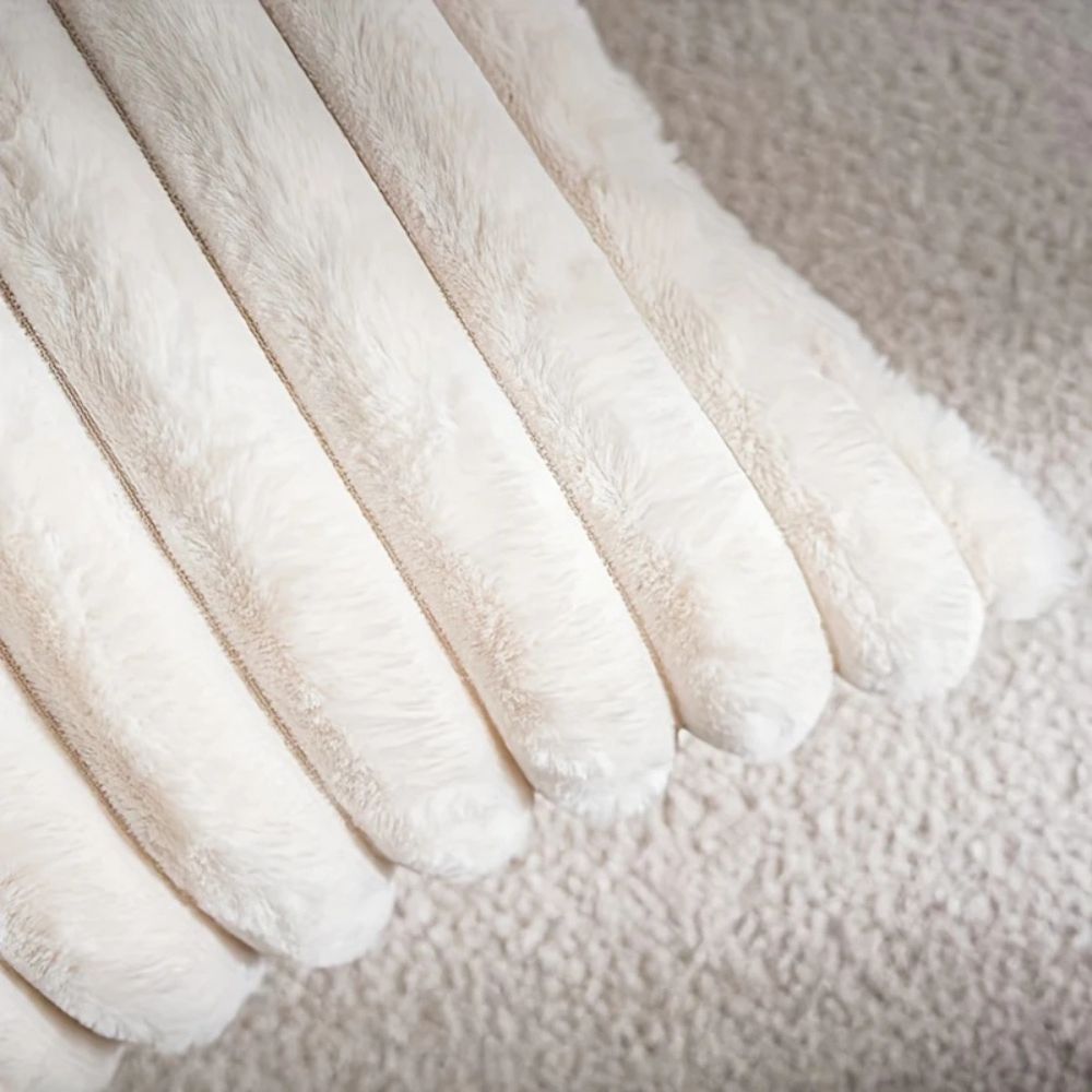 Nouvia Faux Fur Plush Cushion Cover