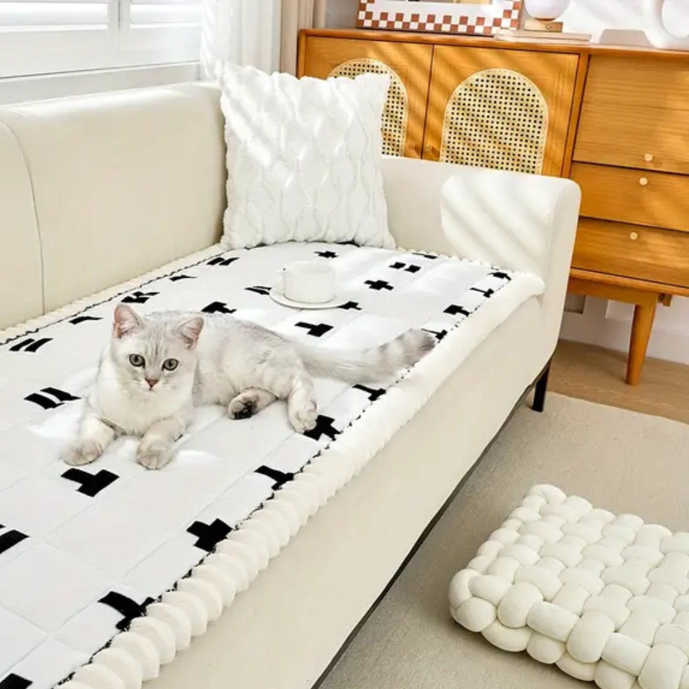 Ruffled Cloud Edge Quilted Couch Cover